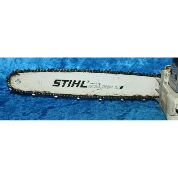 STIHL MS 271 Professional-Grade Gas Chainsaw – 50.2 cc (2.6 kW), Optimized for Farm and Field Use